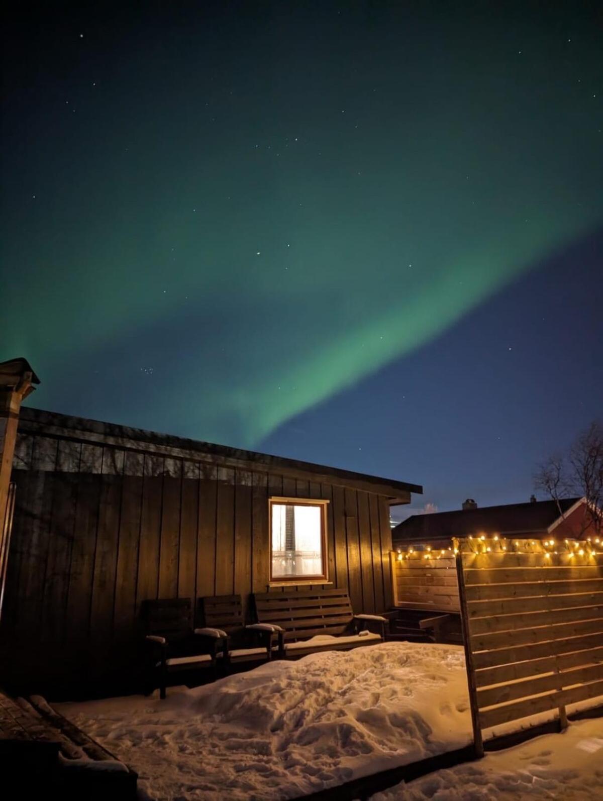 Fin Sentral Leilighet I Lakselv! Exterior photo
